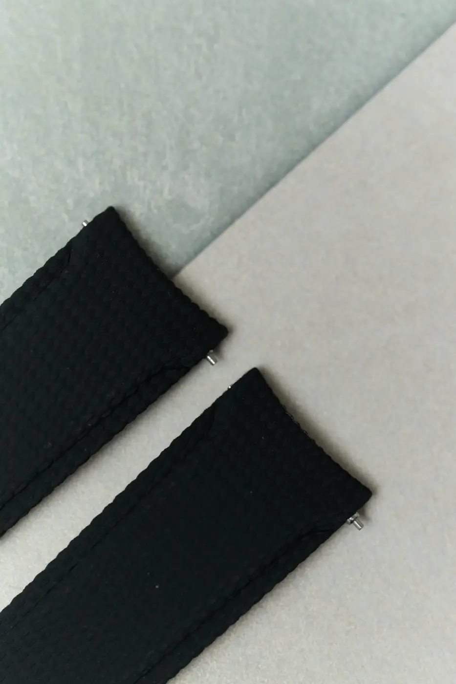 Curved Lug Kauçuk Kayış - Siyah - Image 5