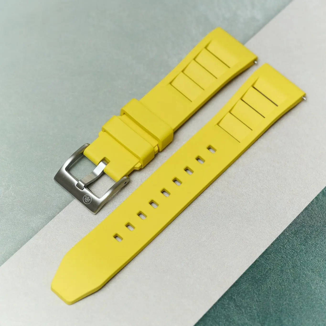Premium 'Soft Touch' Vented Kauçuk Straps - Image 9