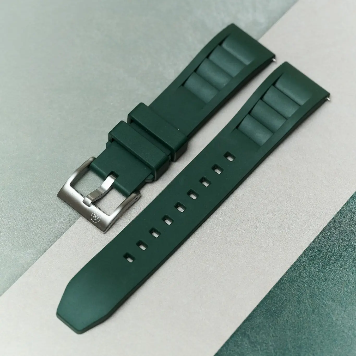 Premium 'Soft Touch' Vented Kauçuk Straps - Image 14