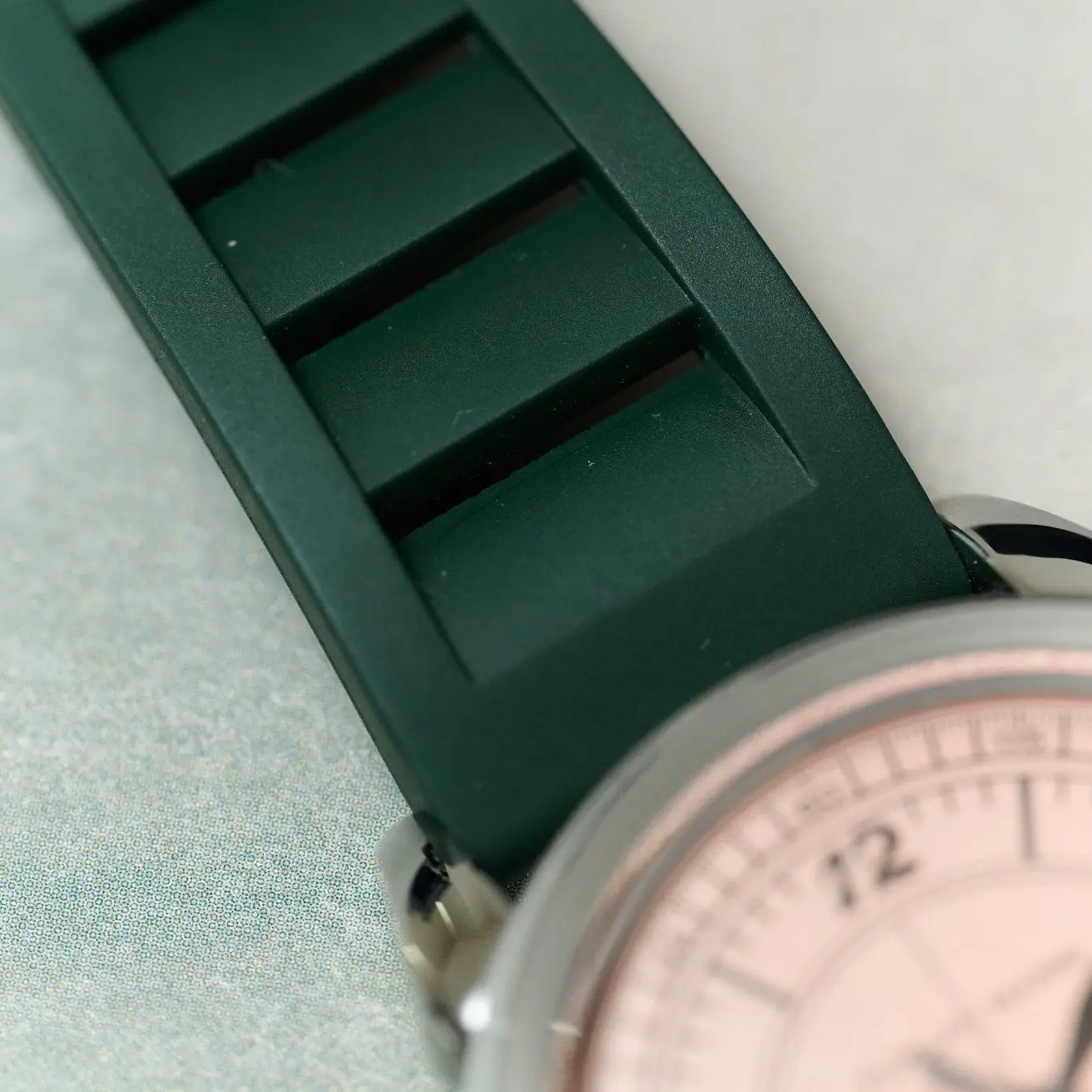 Premium 'Soft Touch' Vented Kauçuk Straps - Image 18