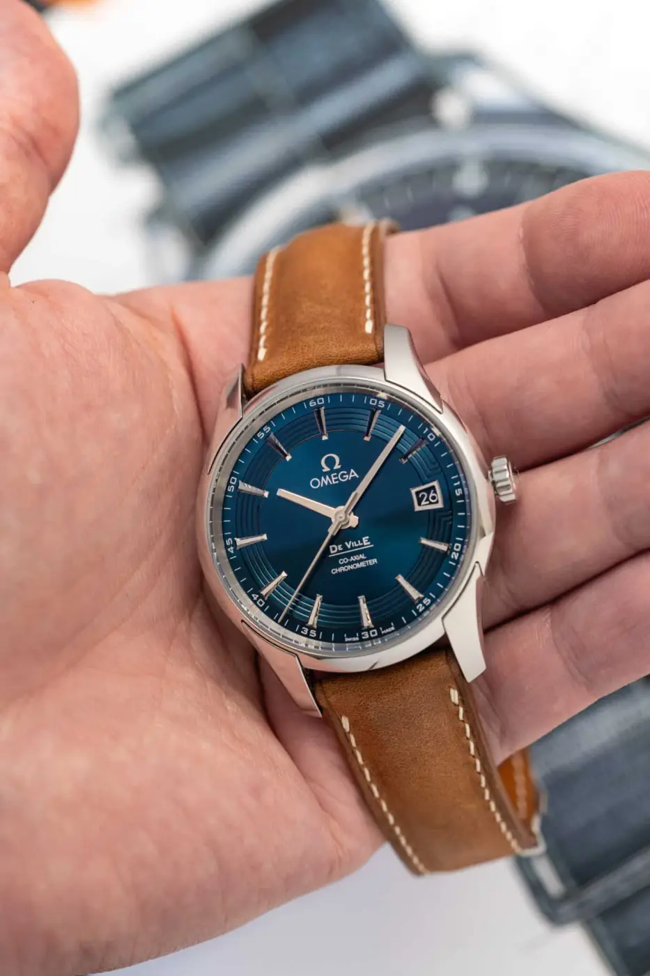 Omega-Tarzı Katlanır Toka Horween Saat Kayışı – Naturel Taba ile Krem Dikiş - Image 2