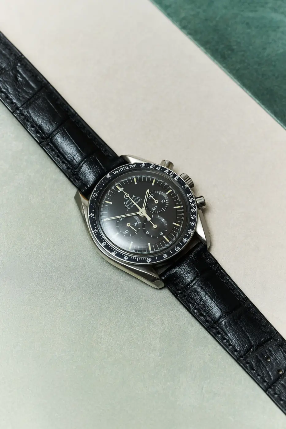 Omega Katlanır Toka - Kabartma Timsah Saat Kayışı - Siyah - Hazır Stok - Image 2